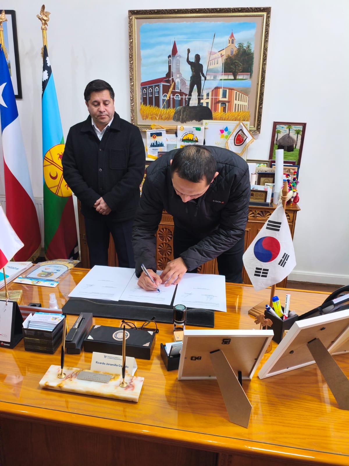 Municipalidad de Lautaro y Fundación EAGON renuevan convenio para fortalecer la formación artística en la comuna
